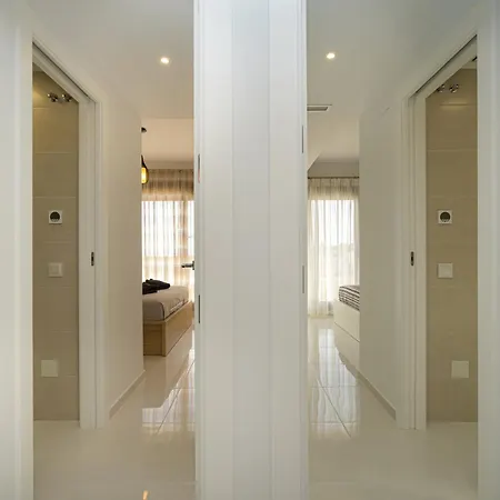 Iris וילה סן מיגל דה סלינאס